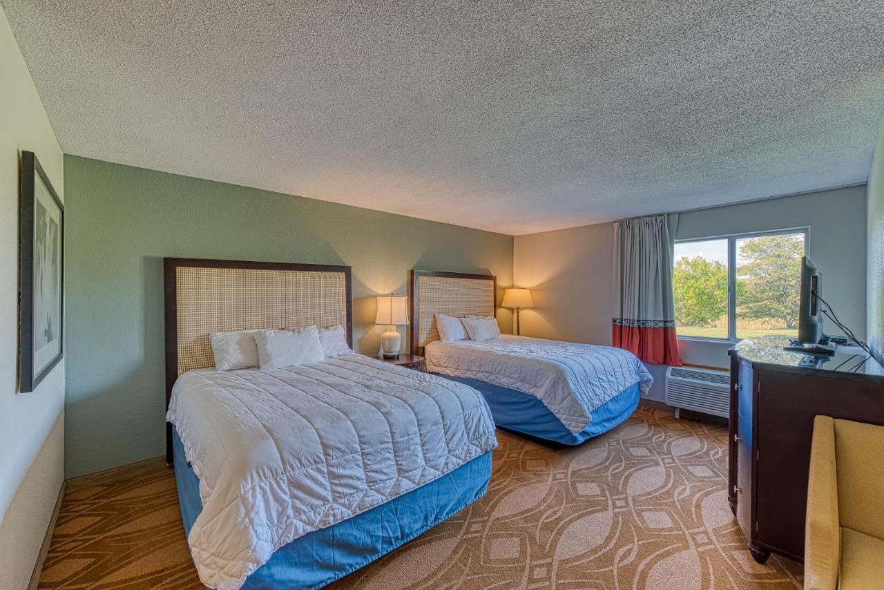 Hotel American & 3*